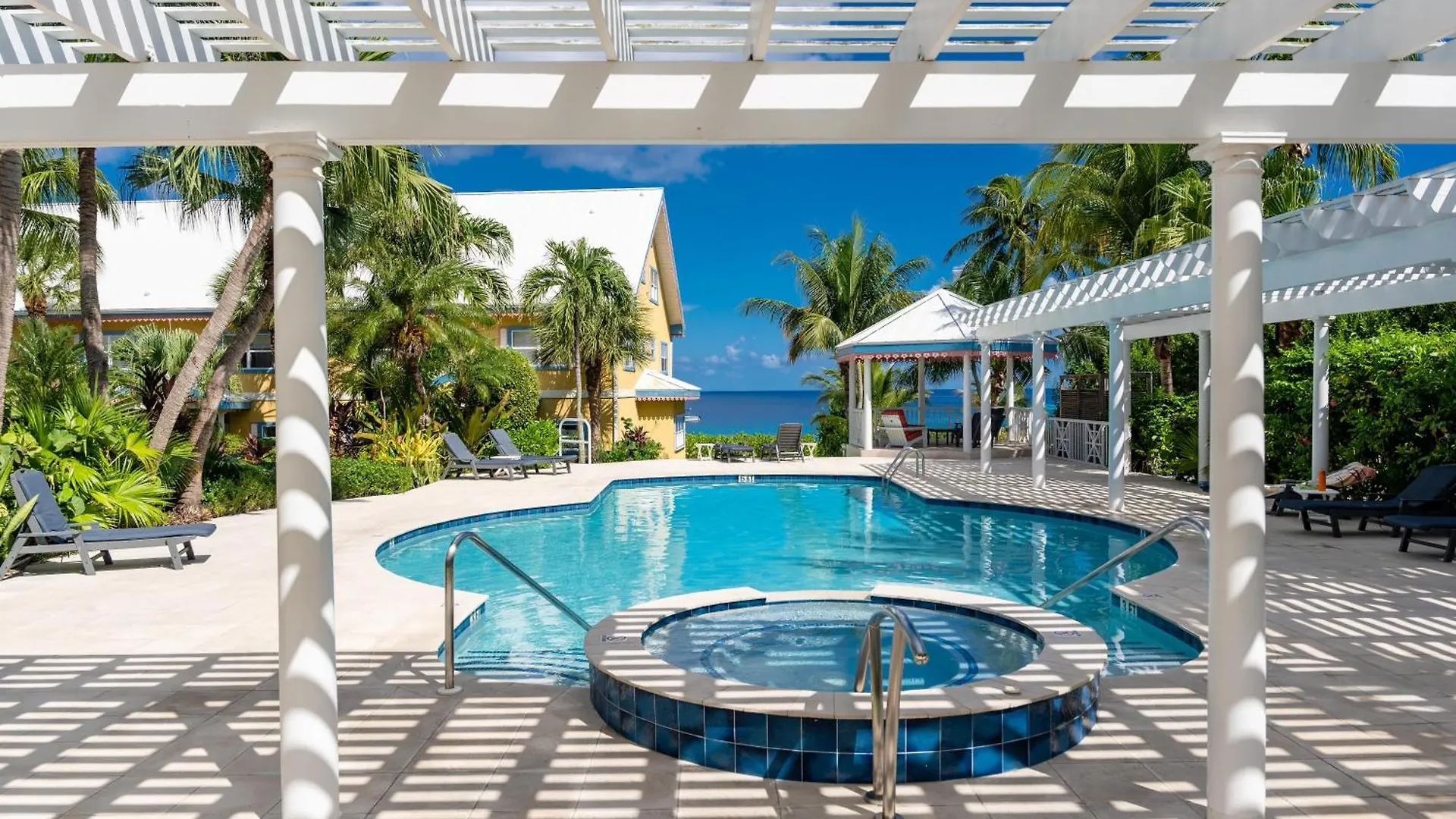 Coconut Bay Villas #122 George Town
