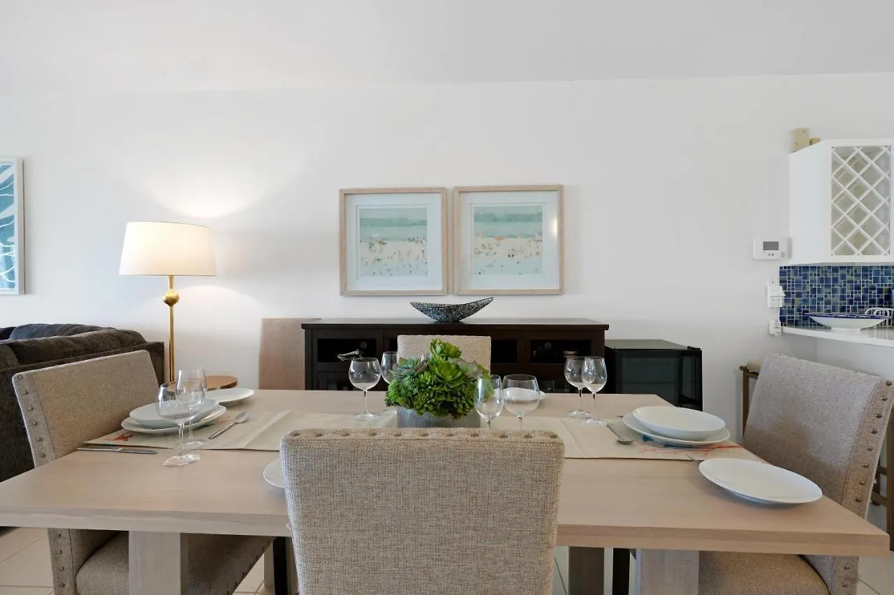 Coconut Bay Villas #122 Τζώρτζταουν
